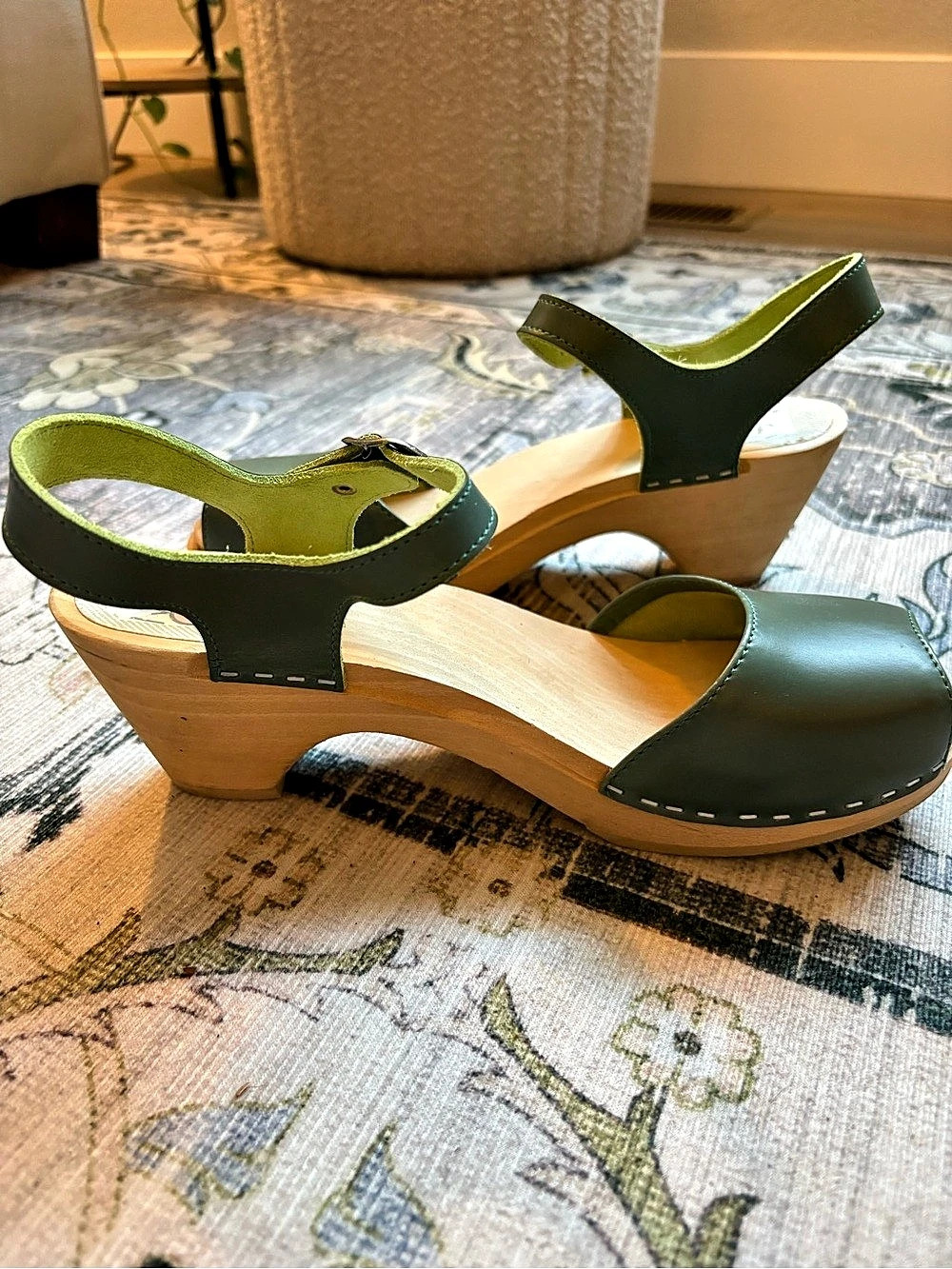 Maguba Bologna Green Leather Clog Sandals EU 39 EUC